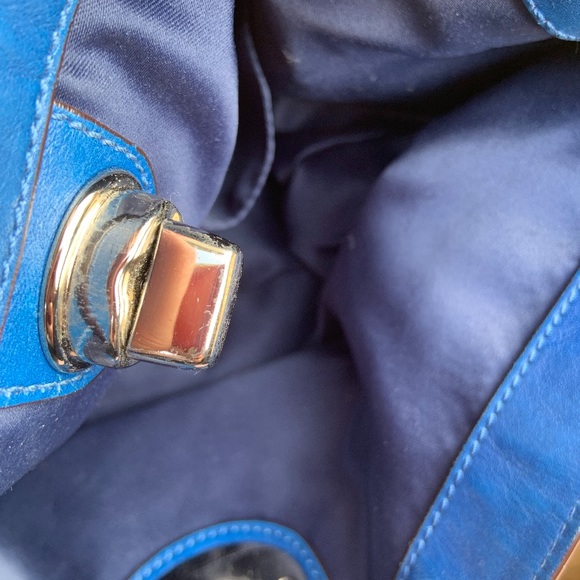 Coach Handbag - Picture 10 of 16